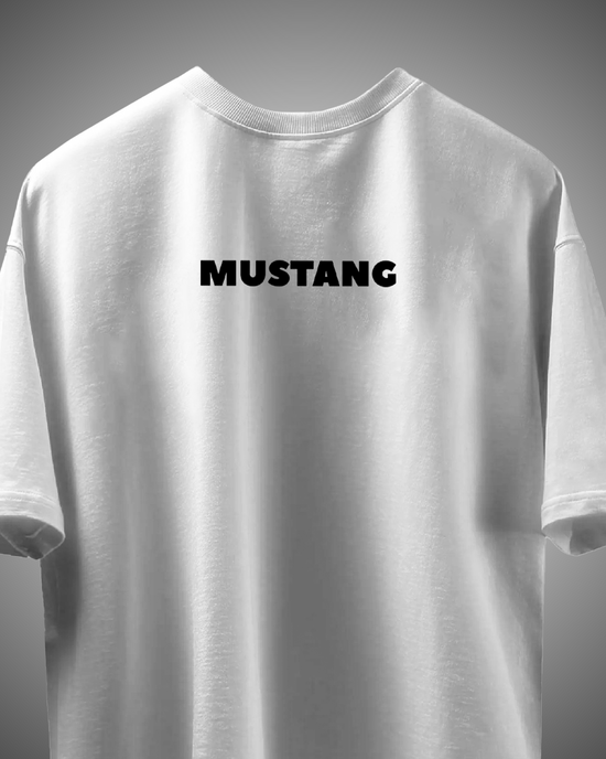 Oversize Mustang